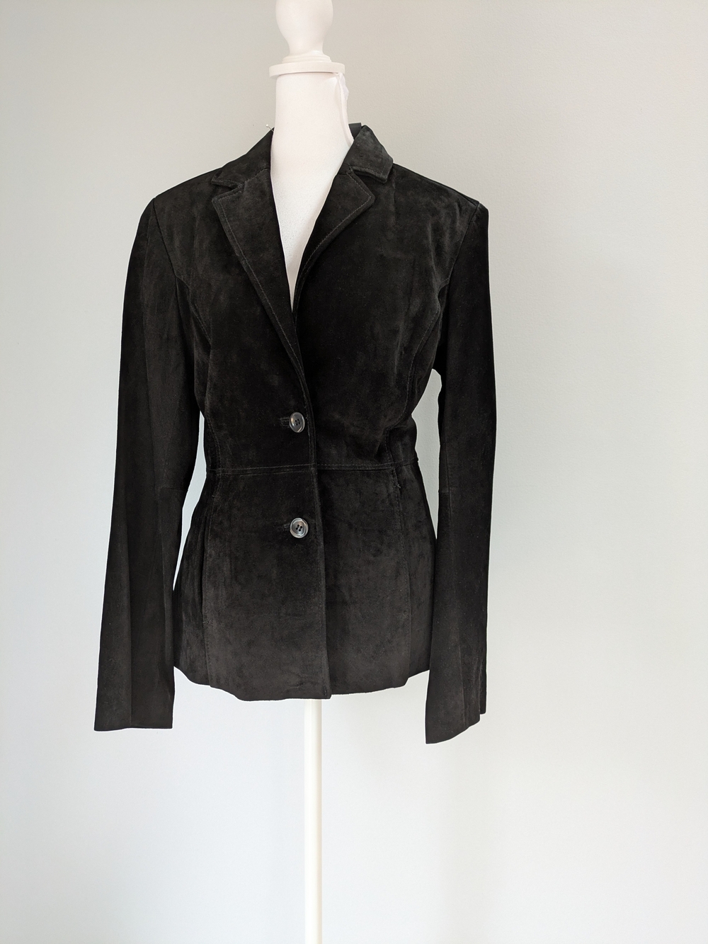 Women’s Black Suede Button-Front Jacket With Packets Lined Comfort Classy